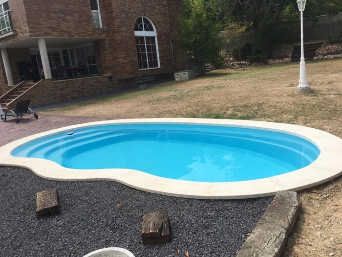 Piscina el·líptica Hydrus 6